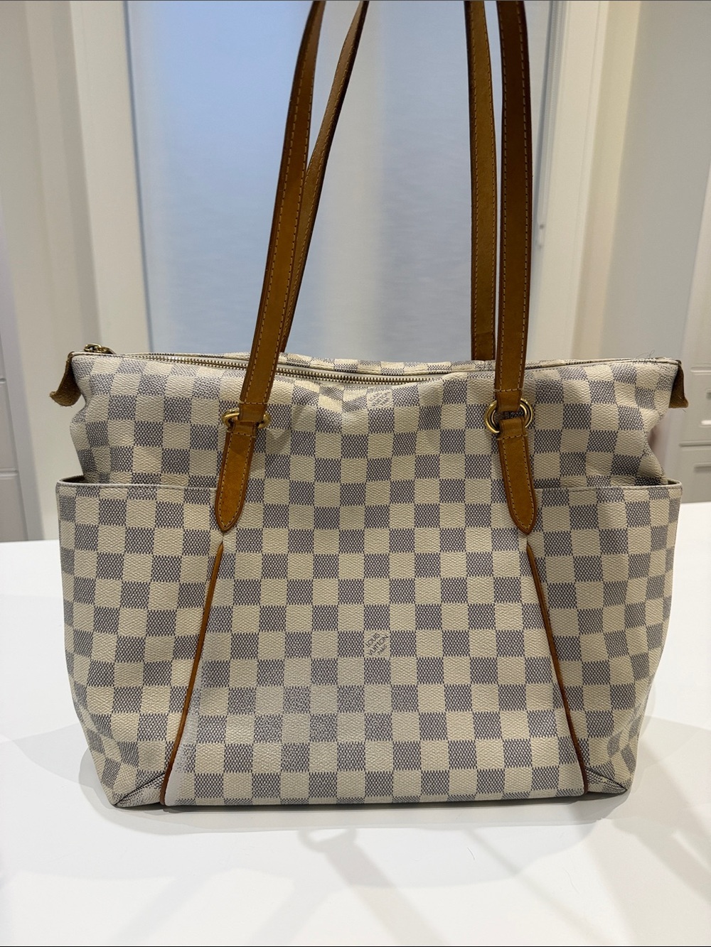 Authentic LV louis vuitton damier azur figheri gm